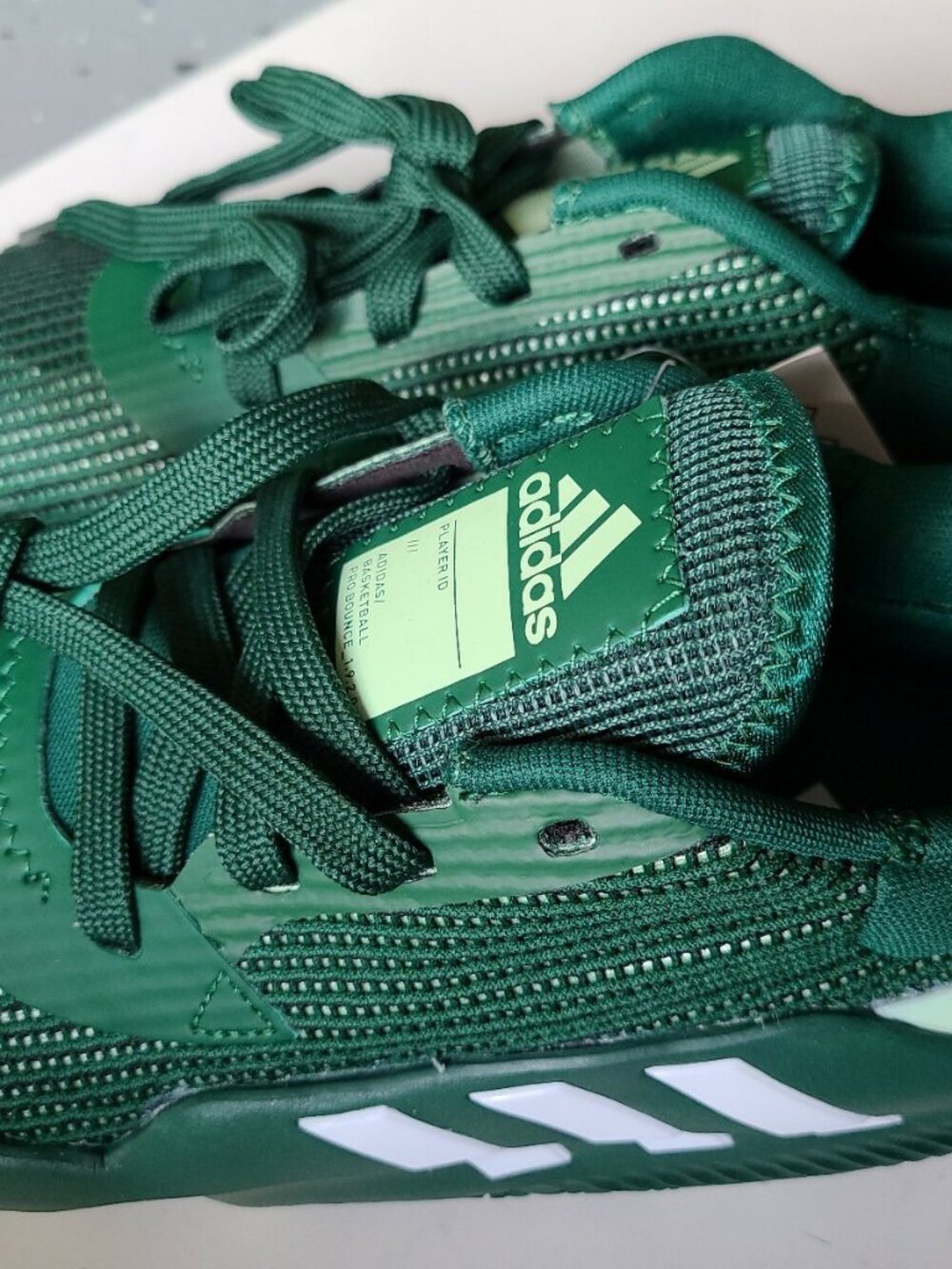 Adidas Pro Bounce 2019 Low Basketball Shoe 6.5 Green/White/Green